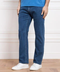 Blue Jeans With Logo Patch -Summer Fashion Clothing 0ad7e871 d9e0 4a5c 906c 31c395f86bda