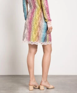 Missoni Mini Skirt In A Geometric Print With Lace 8 Missoni Mini Skirt In A Geometric Print With Lace -Summer Fashion Clothing 1d331598 8360 4d57 9571 e8daf76f4333