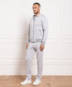 Gray Sports Suit In A Herringbone Pattern -Summer Fashion Clothing 1fd20776 7544 4d37 9a35 e55cc73295d6