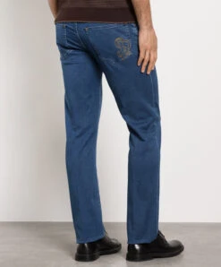 Blue Jeans With Logo Embroidery -Summer Fashion Clothing 270fa530 de53 463c 8079 bb36d012ec40