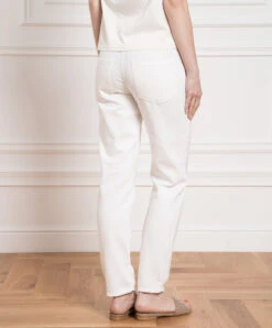 TWINSET White Jeans With Logo Patch -Summer Fashion Clothing 3fcee66e 1d22 48cf 8d9e b4ec43d0435c