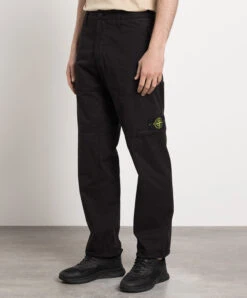 Stone Island Black Cargo With Logo Patch -Summer Fashion Clothing 4df8f2da 92d7 46e5 8121 f6d7dd60c603