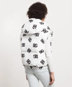 Dolce & Gabbana White Vest With Contrasting DG Logo Print -Summer Fashion Clothing 70764950 7fac 4f8d 9b1b 43e3376001dd