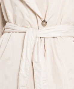 Peserico Beige Double Sided Coat With Monil Chain -Summer Fashion Clothing 7a41a79f 3eca 4c3b 9ea0 fbfe3567be74