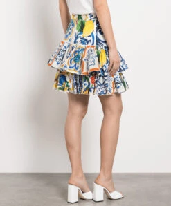 Dolce & Gabbana Skirt With Flounces In Majolica Print 8 Dolce & Gabbana Skirt With Flounces In Majolica Print -Summer Fashion Clothing 7e63f26e 460e 4952 8272 d0420be09fbc