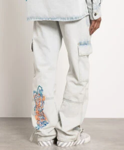 Off-White Blue Cargo Jeans With Graffiti Embroidery -Summer Fashion Clothing 84f23a82 e786 421d bb9a c85e1eae68e0