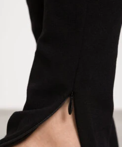 Toteme Black Leggings -Summer Fashion Clothing 8508ab8a 0a8a 4174 9541 9736a69c736f