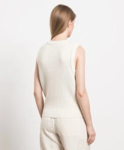 White Vest Made Of Cashmere -Summer Fashion Clothing 96003a7b 7be5 417d 912e 4703d28319f3