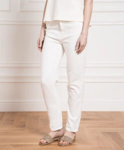 TWINSET White Jeans With Logo Patch -Summer Fashion Clothing 9f12b5d2 d27e 4436 84af 14611d1e305b