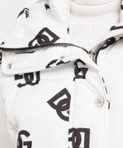 Dolce & Gabbana White Vest With Contrasting DG Logo Print -Summer Fashion Clothing aabac285 6042 4602 ba65 094ab5528c87