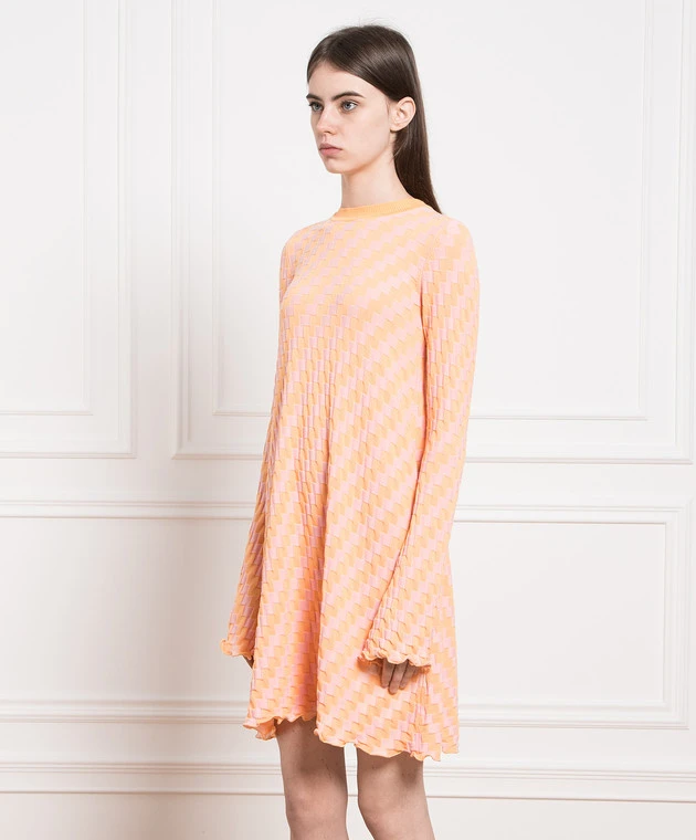 Dress In A Geometric Pattern 3 Dress In A Geometric Pattern - Image 3