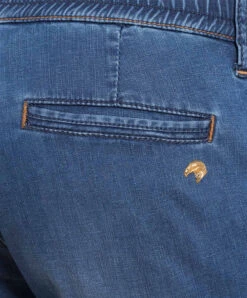 Blue Jeans With A Distressed Effect -Summer Fashion Clothing c70f25e3 6d20 4c81 ba55 f8780e0da59a