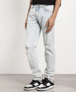 Dolce & Gabbana Blue Slim Jeans With Slits 7 Dolce & Gabbana Blue Slim Jeans With Slits -Summer Fashion Clothing cb2abfe9 f78e 40d4 b0bf f8d0cbb91bd0