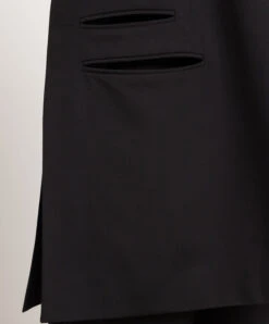 Black Vest Made Of Wool With Slits 9 Black Vest Made Of Wool With Slits -Summer Fashion Clothing d1ad47ba 93d4 4514 9550 1369eada3ee0