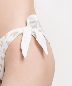 Max Mara White Bikini Briefs With A Logo Print 9 Max Mara White Bikini Briefs With A Logo Print -Summer Fashion Clothing d6d7cebf a666 4036 b646 166eca307d24