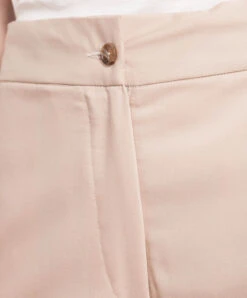 Beige Pants -Summer Fashion Clothing ed87d794 dbae 4c63 9b2d cbcfe6ee0327