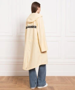 Jil Sander Yellow Raincoat With Contrasting Logo Print -Summer Fashion Clothing f042a93e 4081 4891 b87d 2807e050329d