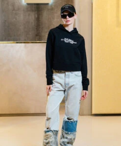 Blue Flared Jeans With Slits -Summer Fashion Clothing f798c248 c9a9 4d0a b38d 1df58994a9c5